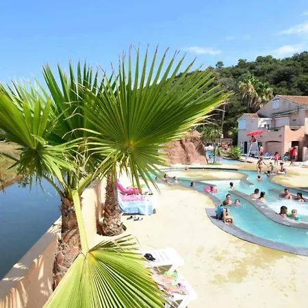 Zecamping 4 Etoiles 1km Espace Aquatique Mobil-home Tv 29m2 4* Saint-Raphaël