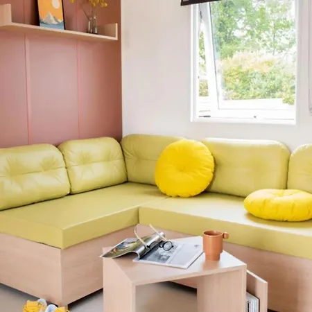 4 Etoiles - Parc Aquatique - Eec0ef * Saint-Raphaël