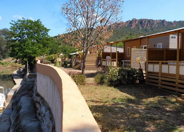 4 Etoiles - Parc Aquatique - Eec0ef