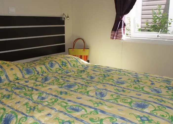 4 étoiles - Parc Aquatique - Eec0ef